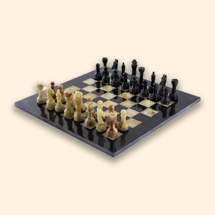 Black & Onyx Chess (15x15)